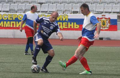 Рязанские ветераны футбола выиграли у сверстников Гусь-Хрустального